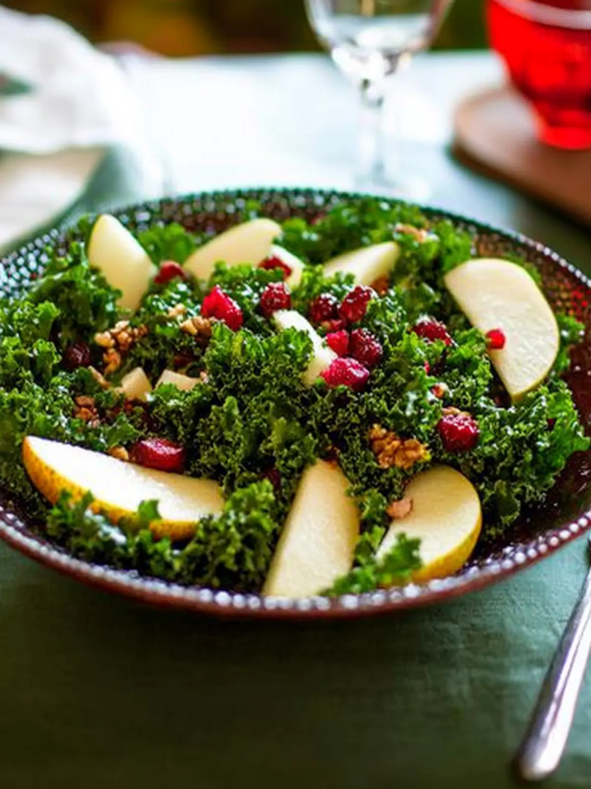 Kale, Pear and Cranberry Salad for a Fresh Flavor Boost 2 Kale, Pear and Cranberry Salad